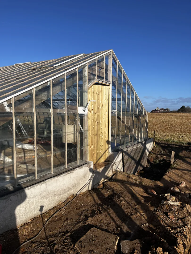 Serre renovatie en herstellingen